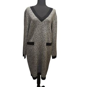 Donna Karan Gray V-Neck Long Sleeve Sweater Dress